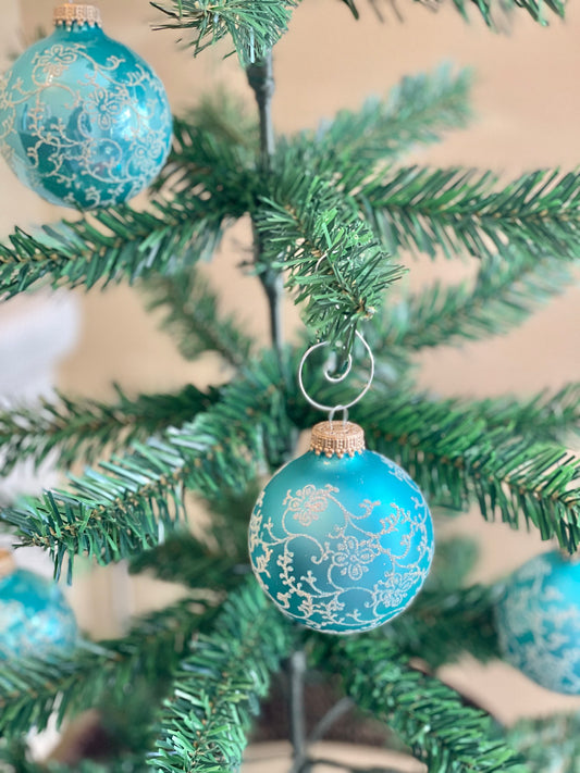 Ice Blue Lace Glass Ornament - Set of 4